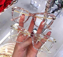 Carregar imagem no visualizador da galeria, Oculos armação de grau feminino transparente Cristal rose - OFGGATRE1